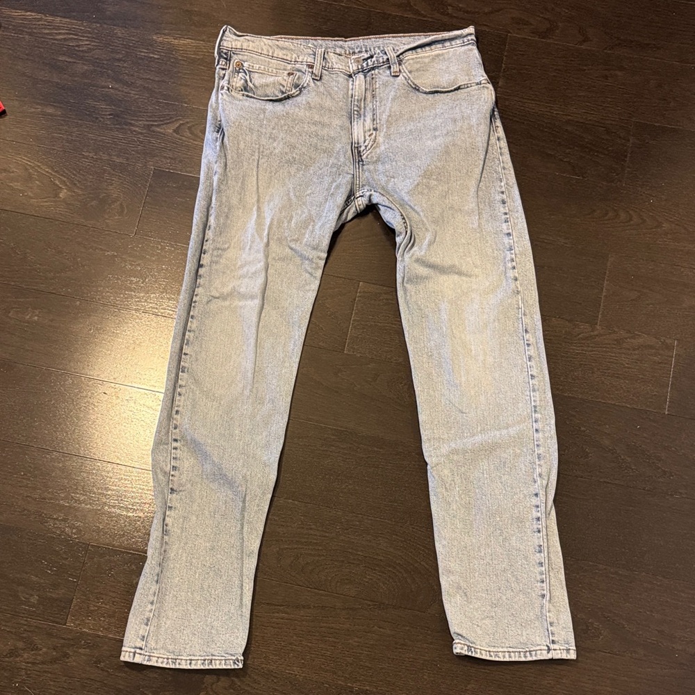 Classic Light Blue 502 Levi’s Men's Jeans